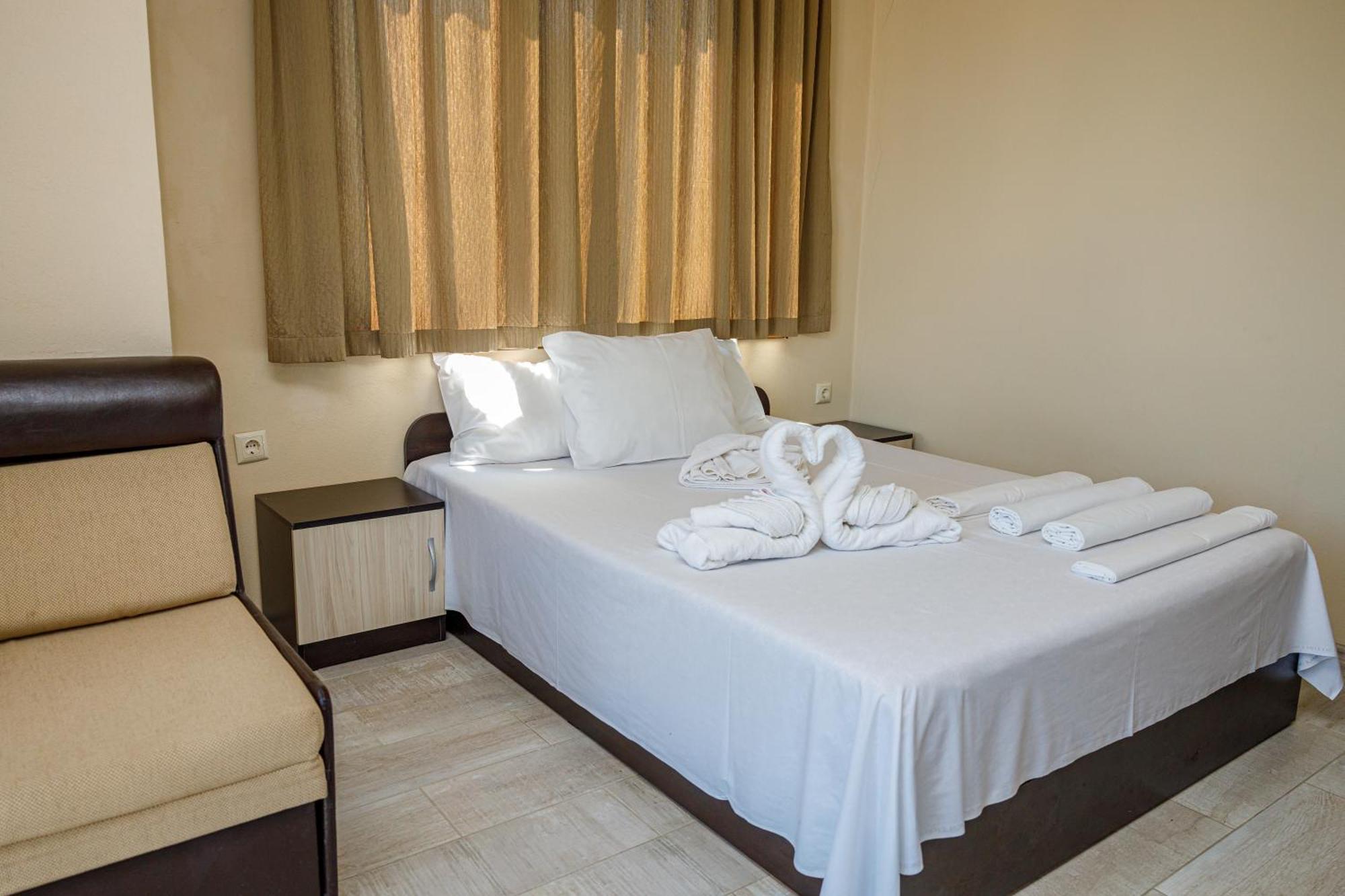 Family Hotel Silitur Ахтополь Экстерьер фото