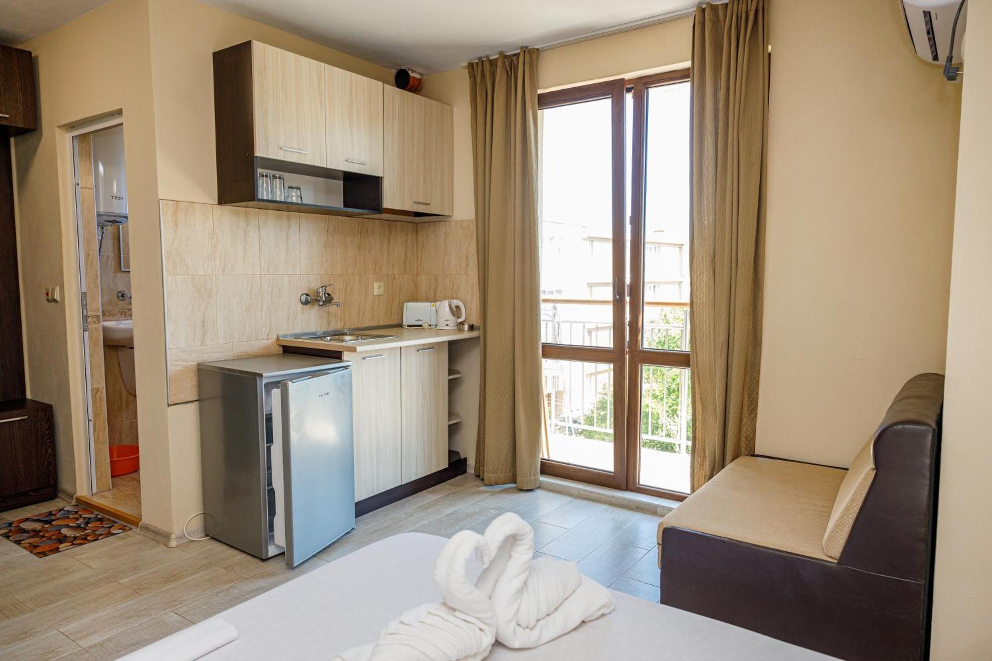 Family Hotel Silitur Ахтополь Экстерьер фото