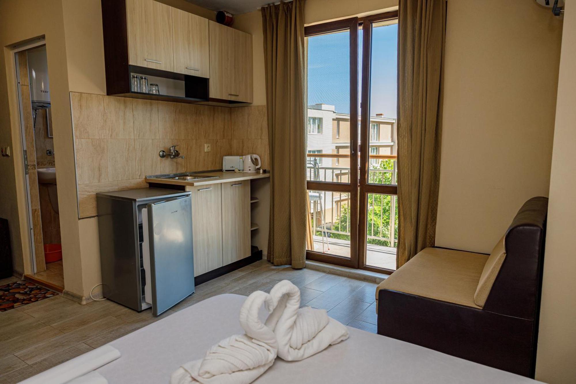 Family Hotel Silitur Ахтополь Экстерьер фото